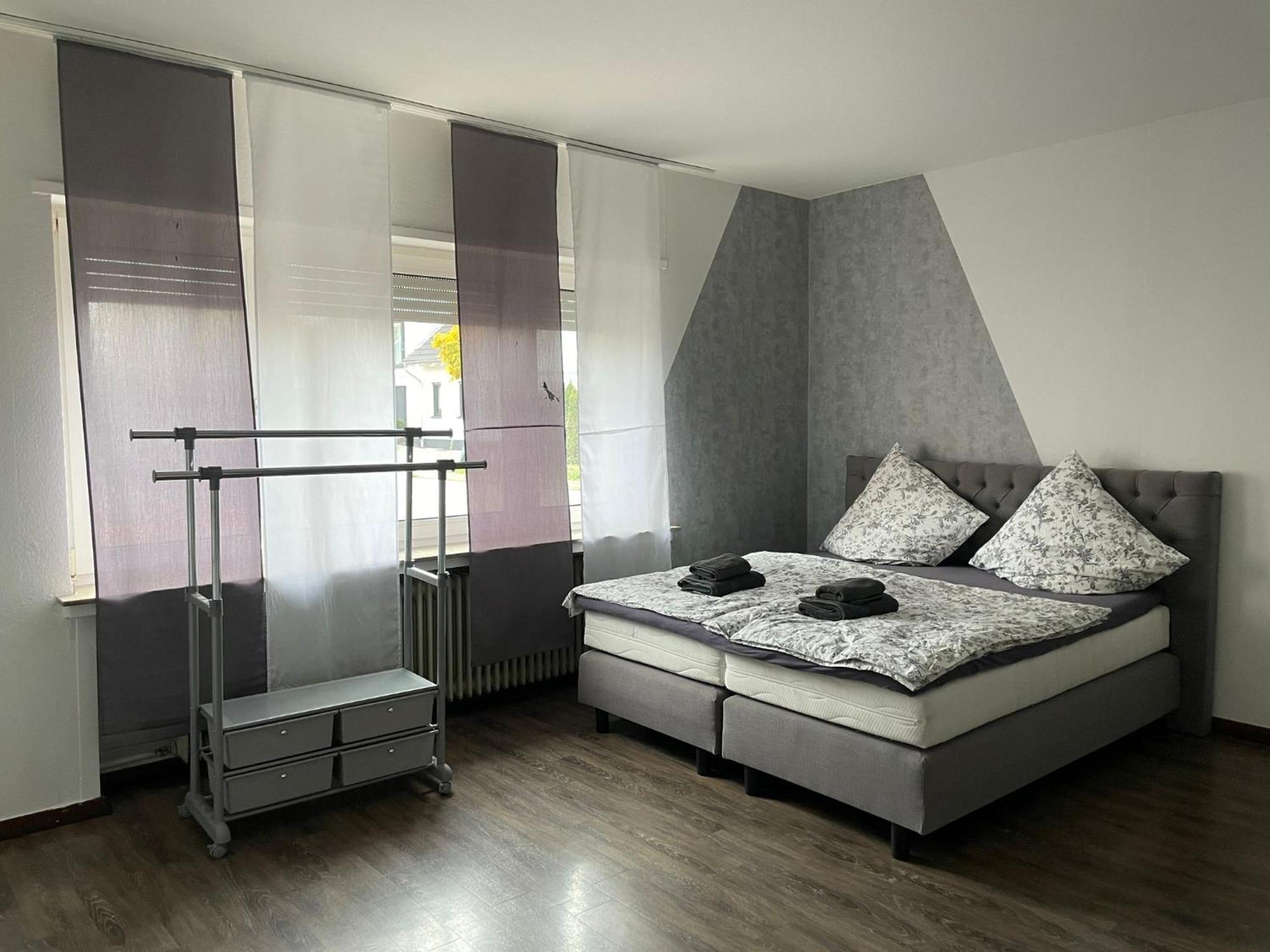 M&m Duesseldorf * Neuss