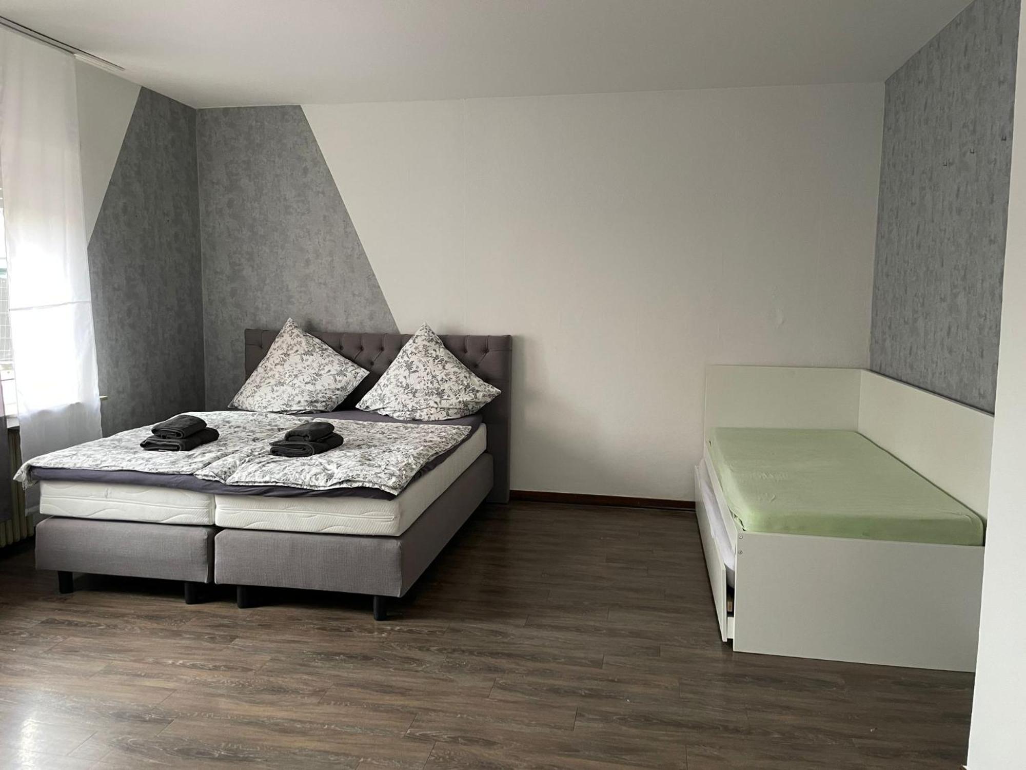M&m Duesseldorf Apartment Neuss